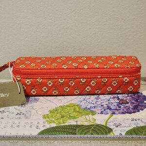 Vera Bradley Travel Pill Case in Tiny Poppies